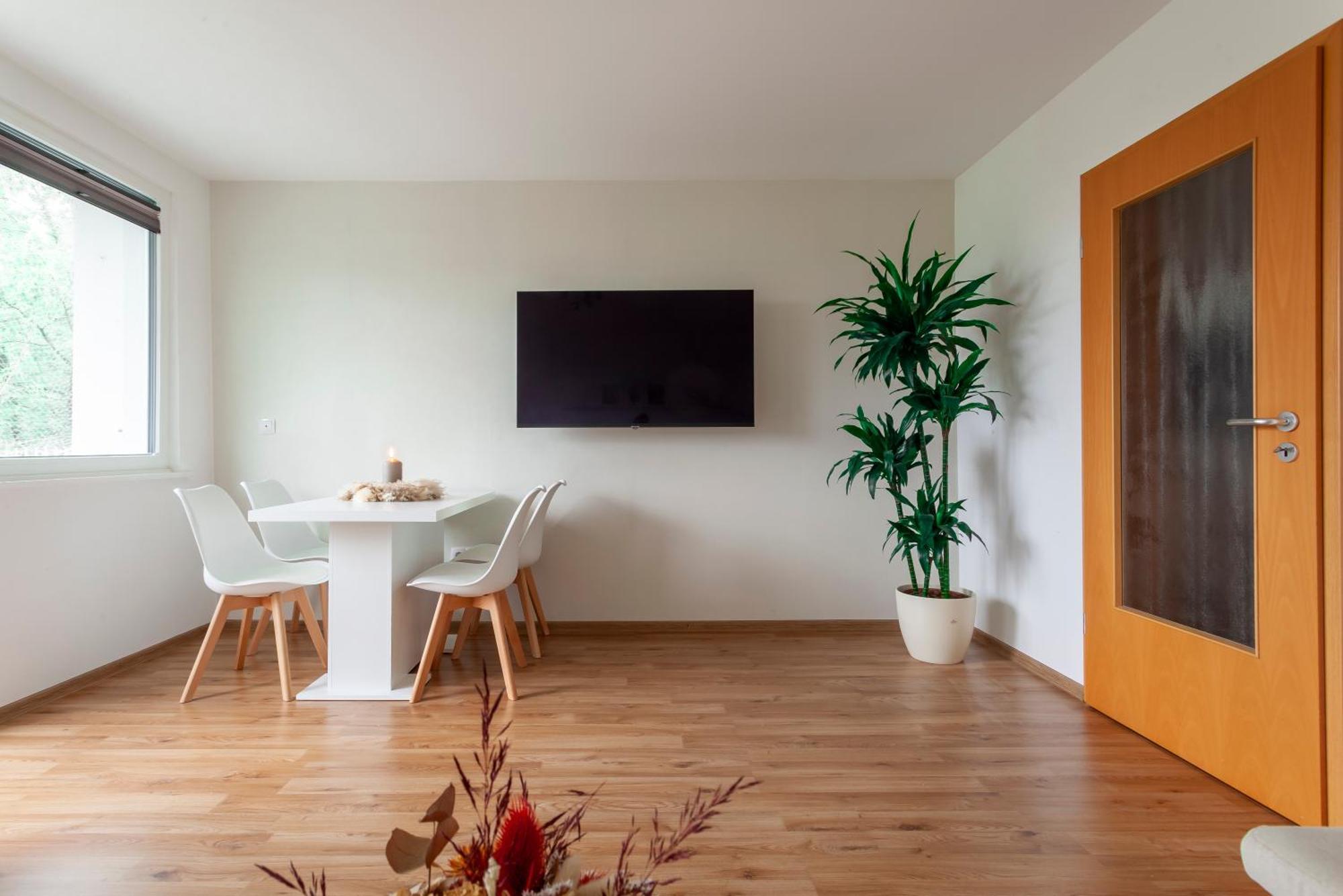 Exclusive 2-Room-City-Apartment - Contactless Check-In Hanover Exterior photo