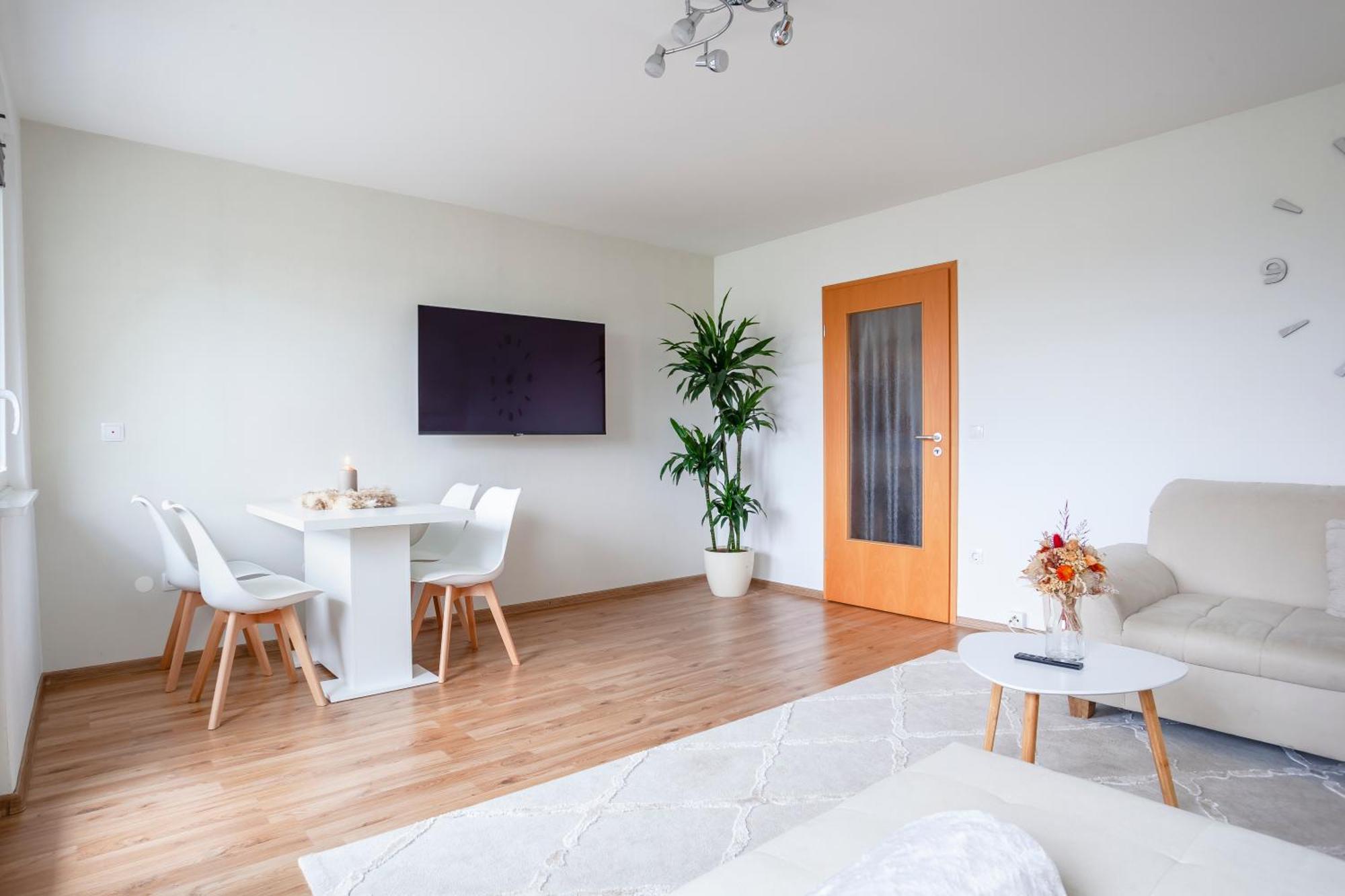 Exclusive 2-Room-City-Apartment - Contactless Check-In Hanover Exterior photo